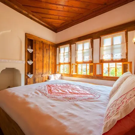 Hotel Meymune Valide Konagi 3*