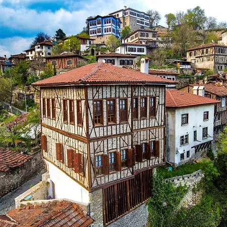 Meymune Valide Konagi Hotel